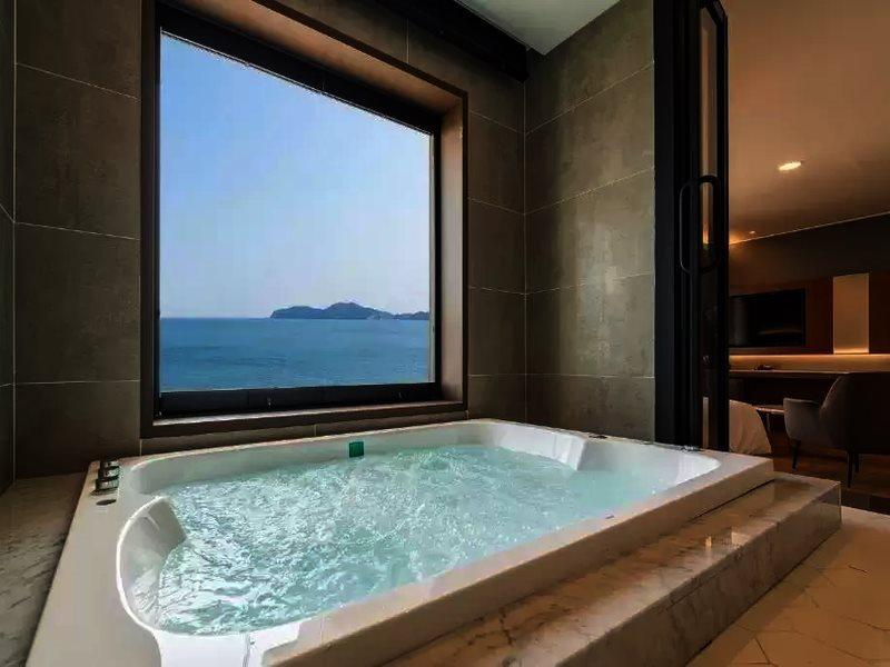 Stubborn Hotel Geoje Exterior foto